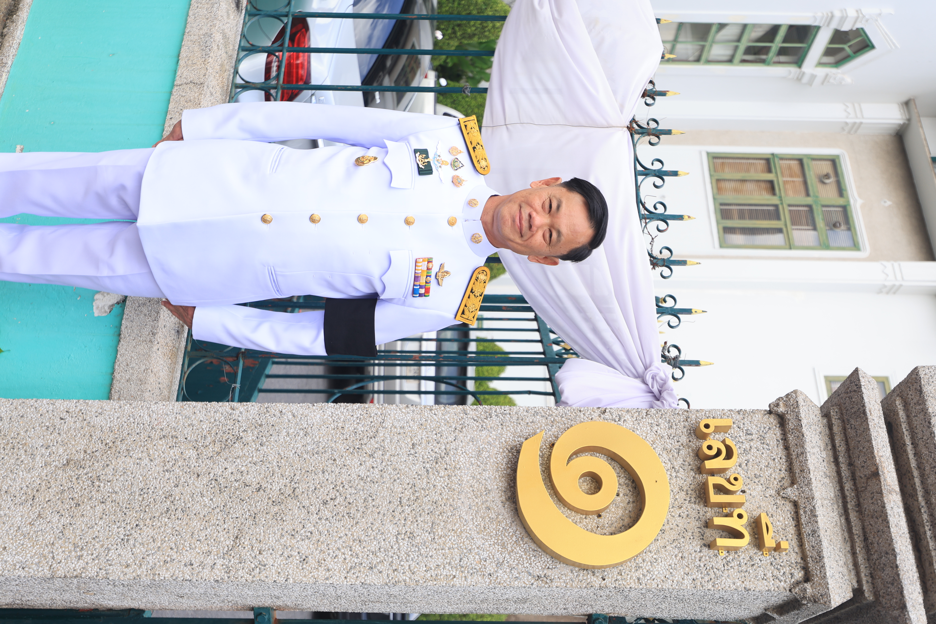 title - สำนักงานการปฏิรูปที่ดินเพื่อเกษตรกรรม นำคณะข้าราชการเข้าเฝ้าฯ กราบถวายบังคมลา เนื่องในโอกาสเกษียณอายุราชการ ประจำปี 2569
